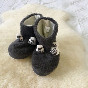 Fluffy Sleepers Boots